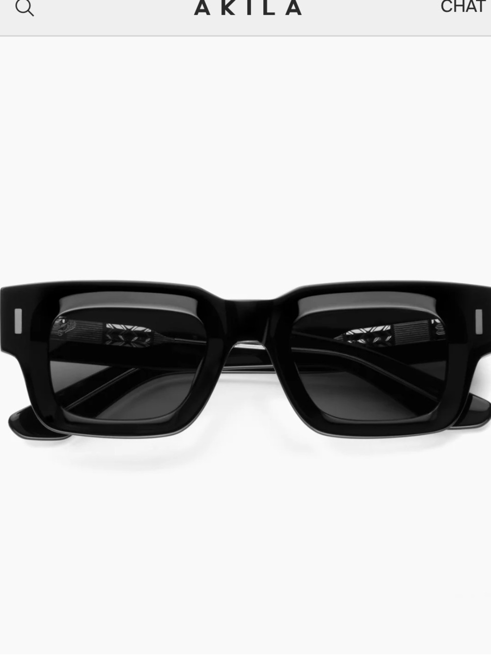 Akila Ares All Black, thick chunky frame